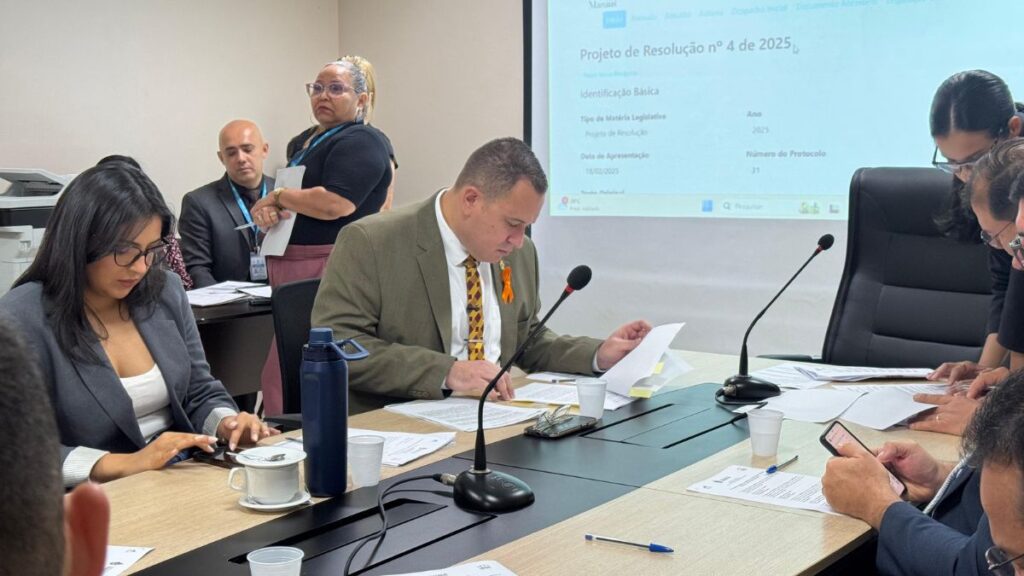 Comissao-aprova-PLs-de-Raiff-Matos-que-blindam-criancas-da-apologia-ao-crime-e-da-violencia-domestica